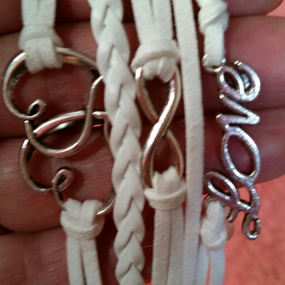 🚫Bundled🚫 White Multi Strand - Picture 4 of 4