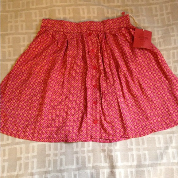 Floral print skirt