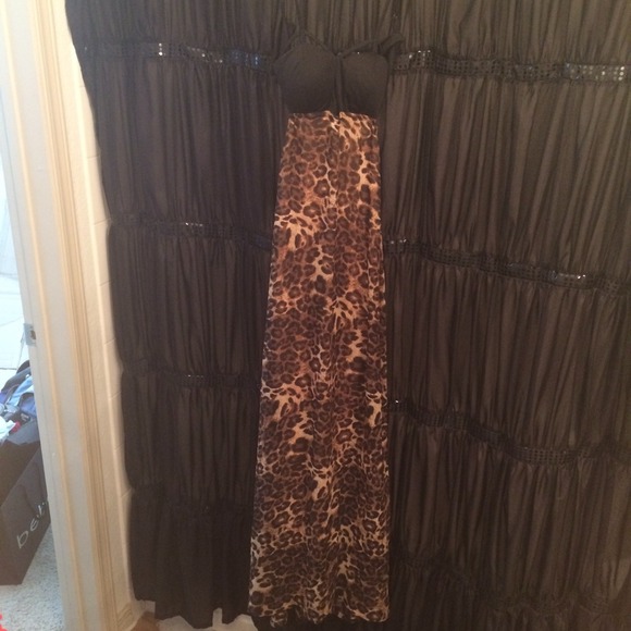 Long strappy leopard print maxi dress