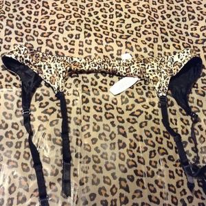 Victoria's Secret cheetah print garter