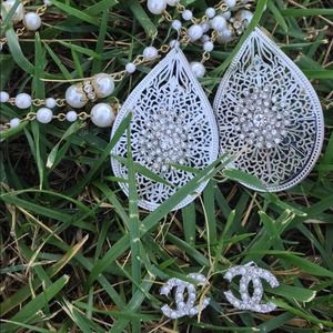 Crystal pearl necklace & CC earrings set