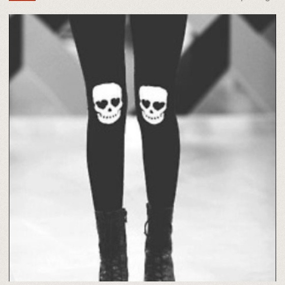 Black skull Leggings