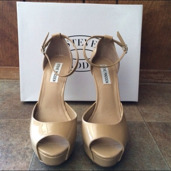 Steve Madden Heels - Picture 2 of 3