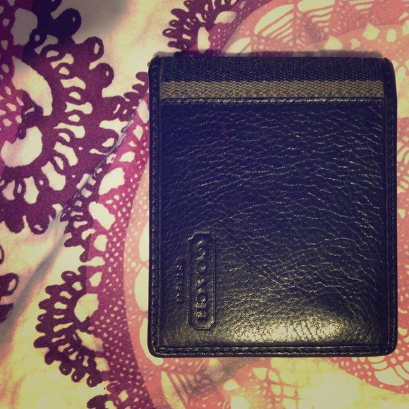 Men's coach wallet!