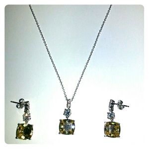 Platinum Plated Sterling Silver (.925) Pendant set