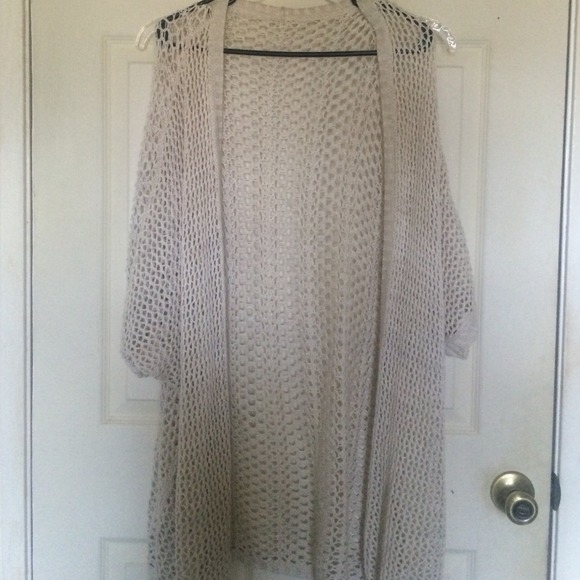 Brandy Melville Knit Cardigan