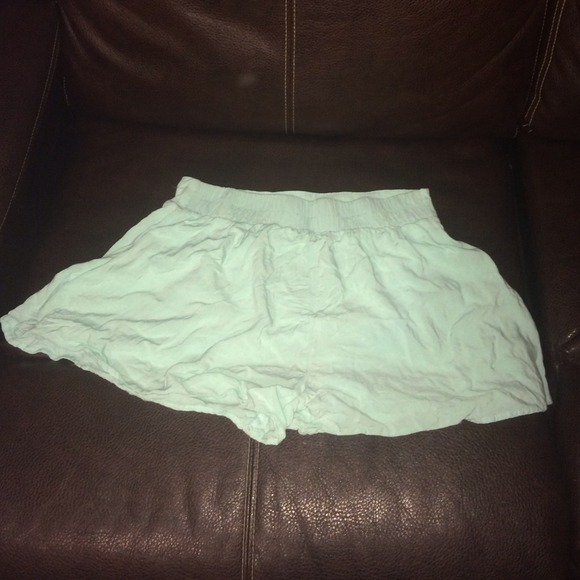 mint high wasted shorts