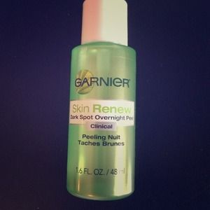 Garnier dark spot overnight peel