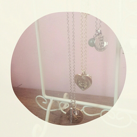 Free Gifts with Every Purchase! - Picture 2 of 4