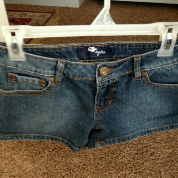 Short - Picture 2 of 3