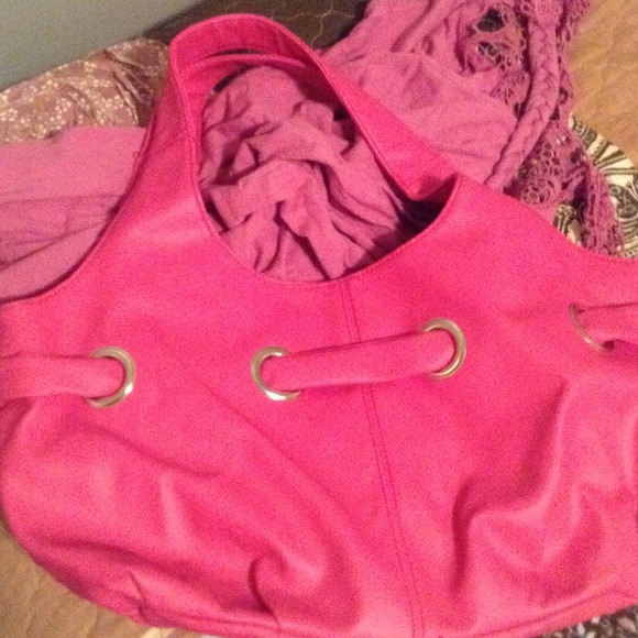 Adorable hot pink purse
