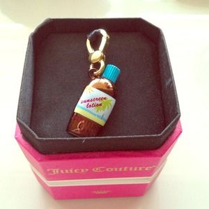 Juicy Couture sunscreen lotion charm