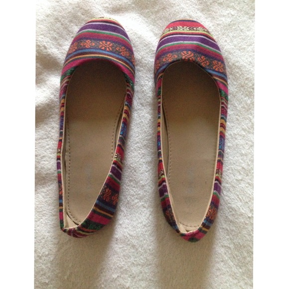 Aztec shoes