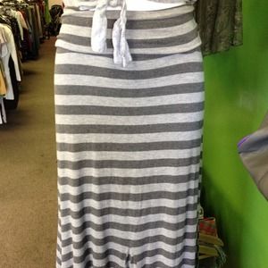 Athleta Dresses - Athleta striped splendor maxi Athleta Dresses - Athleta striped splendor maxi