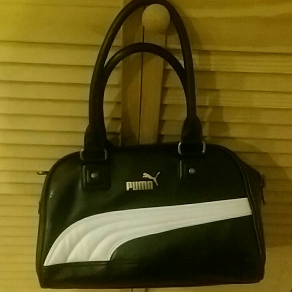 Puma purse - Picture 2 of 4