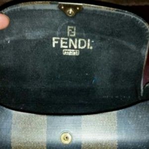 Fendi ochiali sunglasses case
