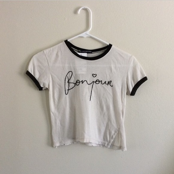🐣SOLD🐣 Brandy Melville Bonjour crop top