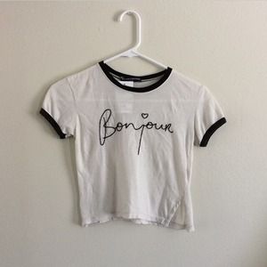 🐣SOLD🐣 Brandy Melville Bonjour crop top