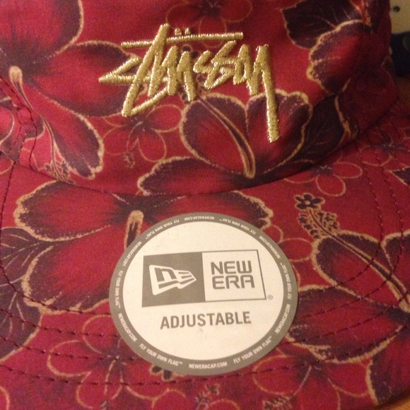 STUSSY FOR YOU SWAGGASSI's - Picture 2 of 4
