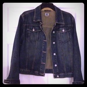 🎀REDUCED🎀 Classic denim jacket