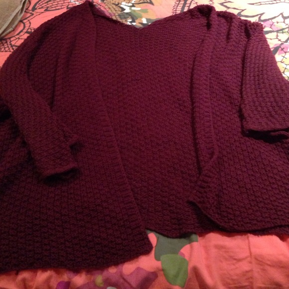 ❌RESERVED❌Brandy Melville Voltaire in Maroon