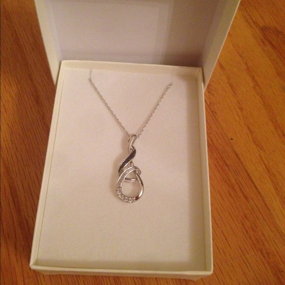 Kay Jewelers Necklace