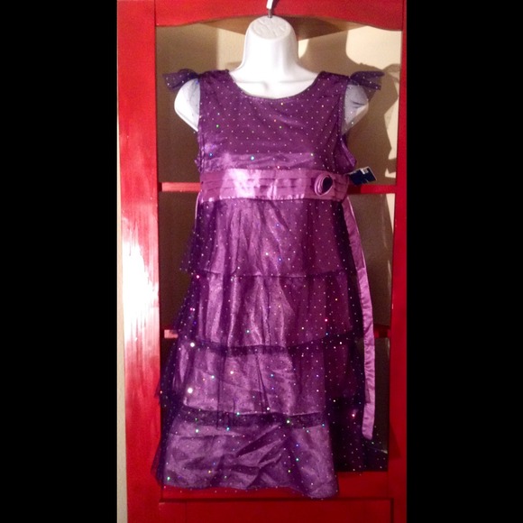 New girls party dress