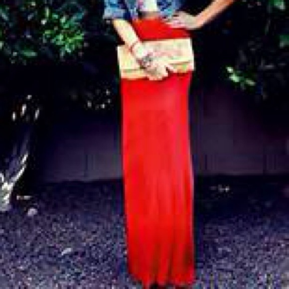 Red Maxi Skirt @dreamingstill