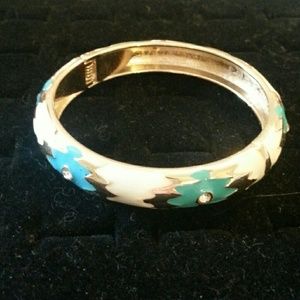 Turqouise & White Hinged Acrylic Bangle (Tribal)