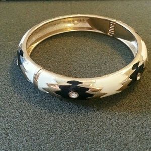 Black & White Hinged Acrylic Bangle (Tribal Style)