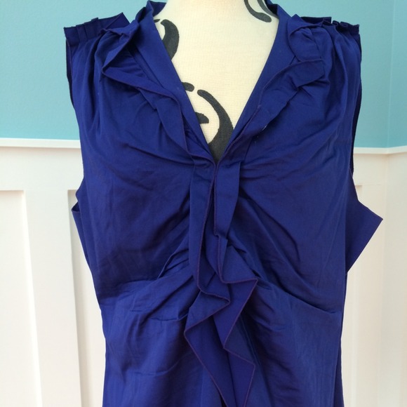 Elie Tahari Sleveless Top