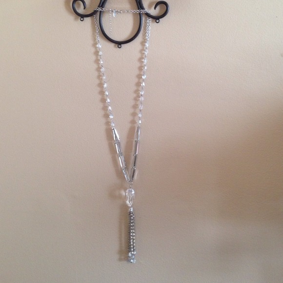 New York & Company crystal beaded necklace