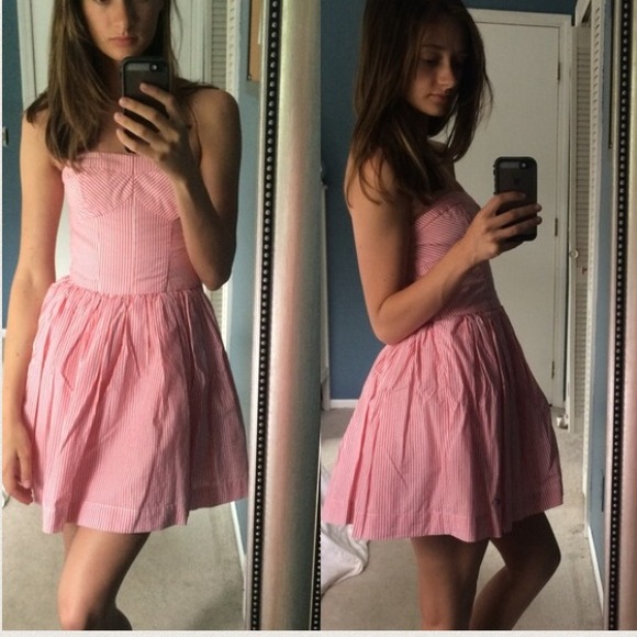 Strapless dress