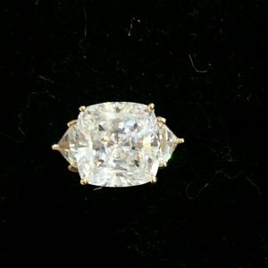 14k 5ct Cushion Cut Russian Cz w/ Side Stones