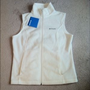 NWT Columbia White Winter Vest.