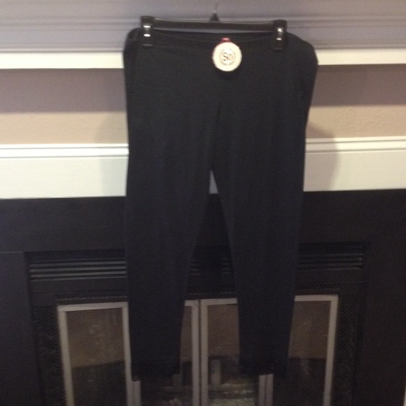 💐ON HOLD💐 Black leggings