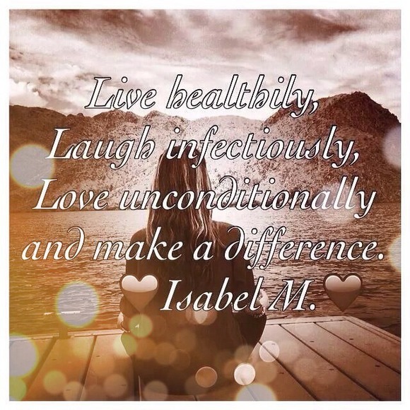 WELCOME TO MY CLOSET! NICE TO MEET YOU ALL. 😀💐 - Picture 4 of 4