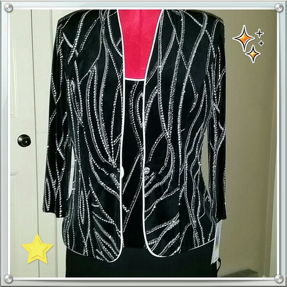 Beautiful 2 Piece Sequence Blazer & Sequenced Tank