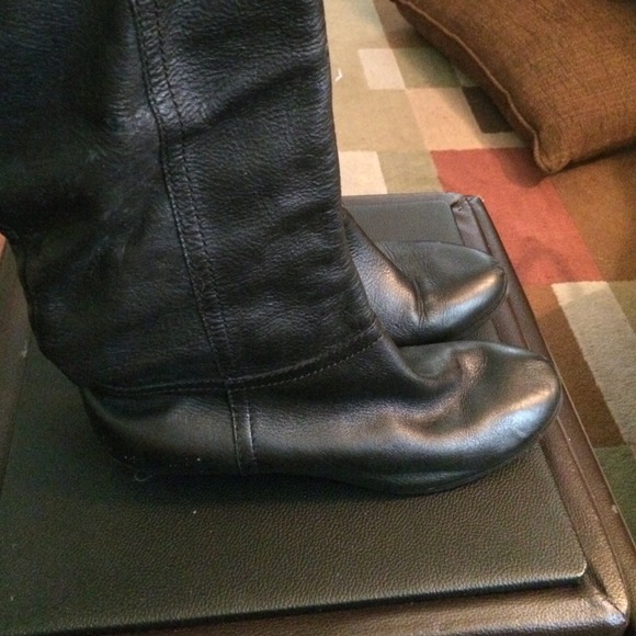 Aldo black leather boots