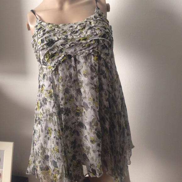Floral top