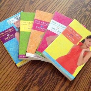 The Clique books