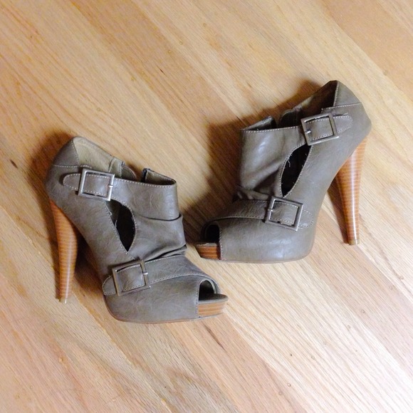 Charlotte Russe Shoes - Charlotte Russe Peep Toe Booties