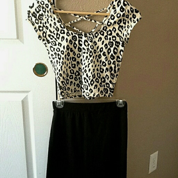 Forever 21 Cheetah Print crop top