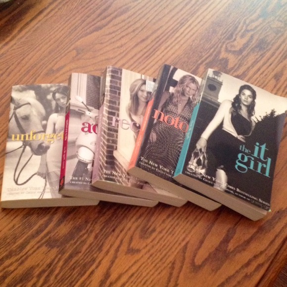 It Girl book bundle
