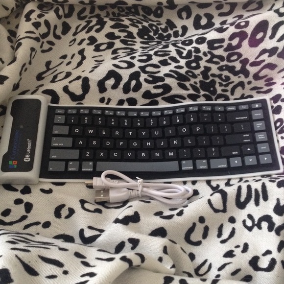 Bluetooth keyboard