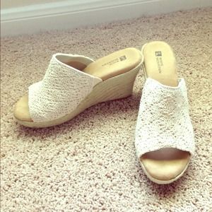 Off white crochet wedges