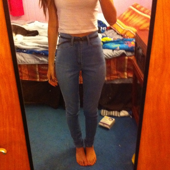 GREAT QUALITY HIGH WAISTED JEANS - Picture 3 of 3