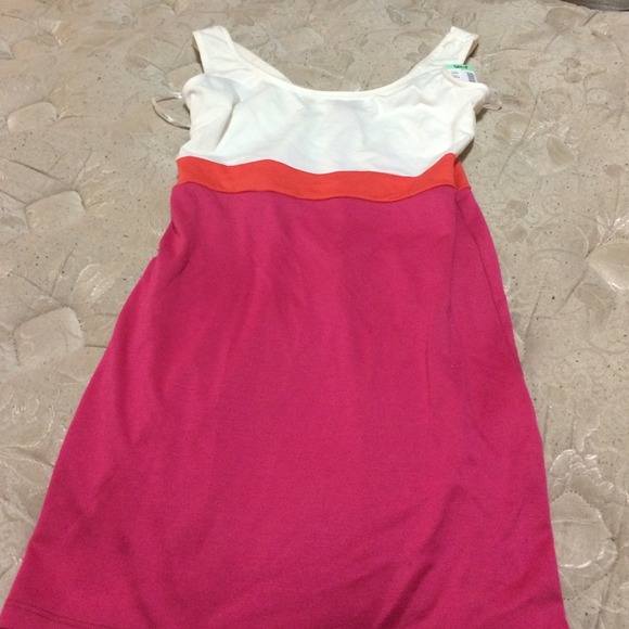 Papaya pink red and white zip up dress
