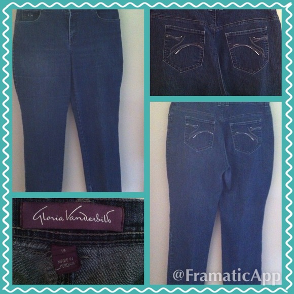 💥"Gloria Vanderbilt" Jeans💥