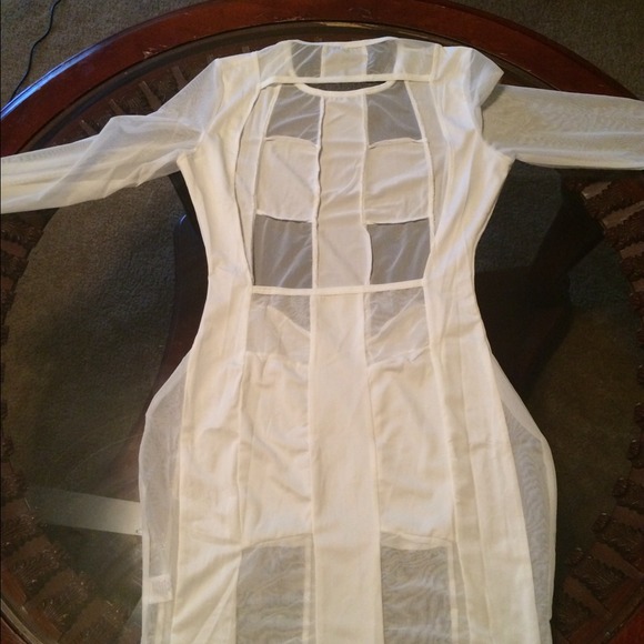 White club dress - Picture 2 of 2